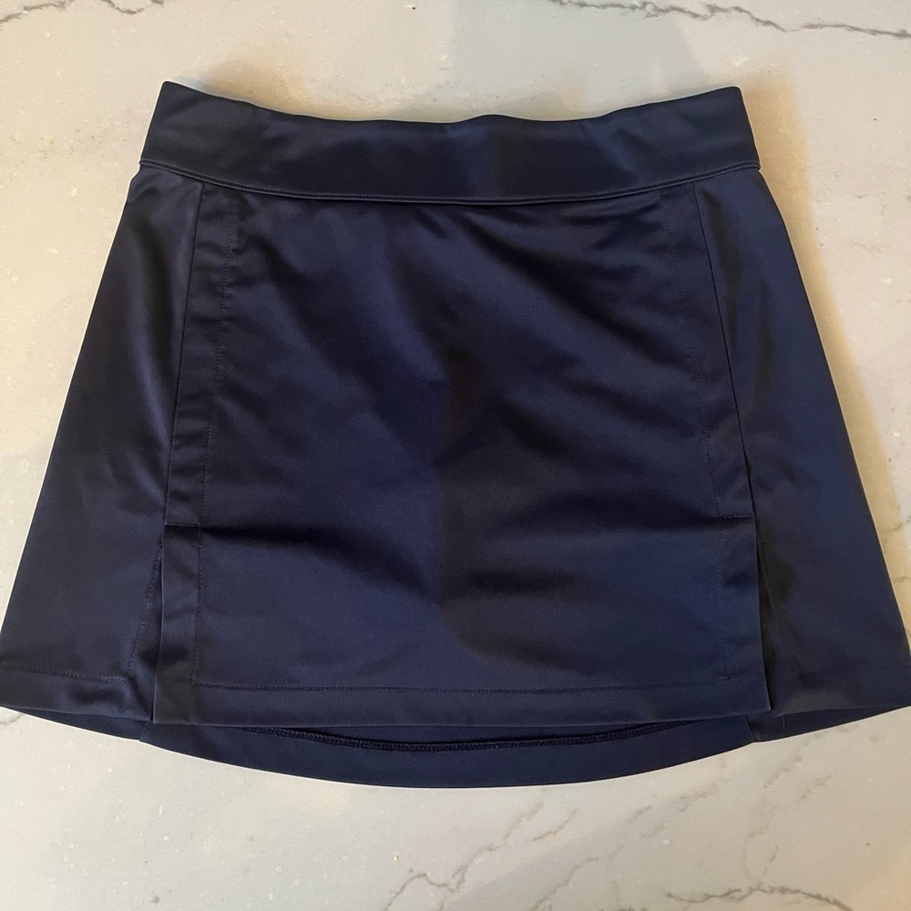 J.Lindeberg Women's Amelie Mid Golf Skirt Skort in Navy Size Small